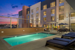 Hampton Inn Glendale Pool